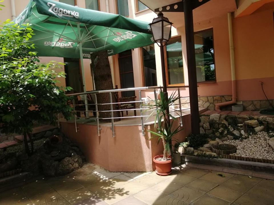 Хотел Омега Stara Zagora Exteriér fotografie